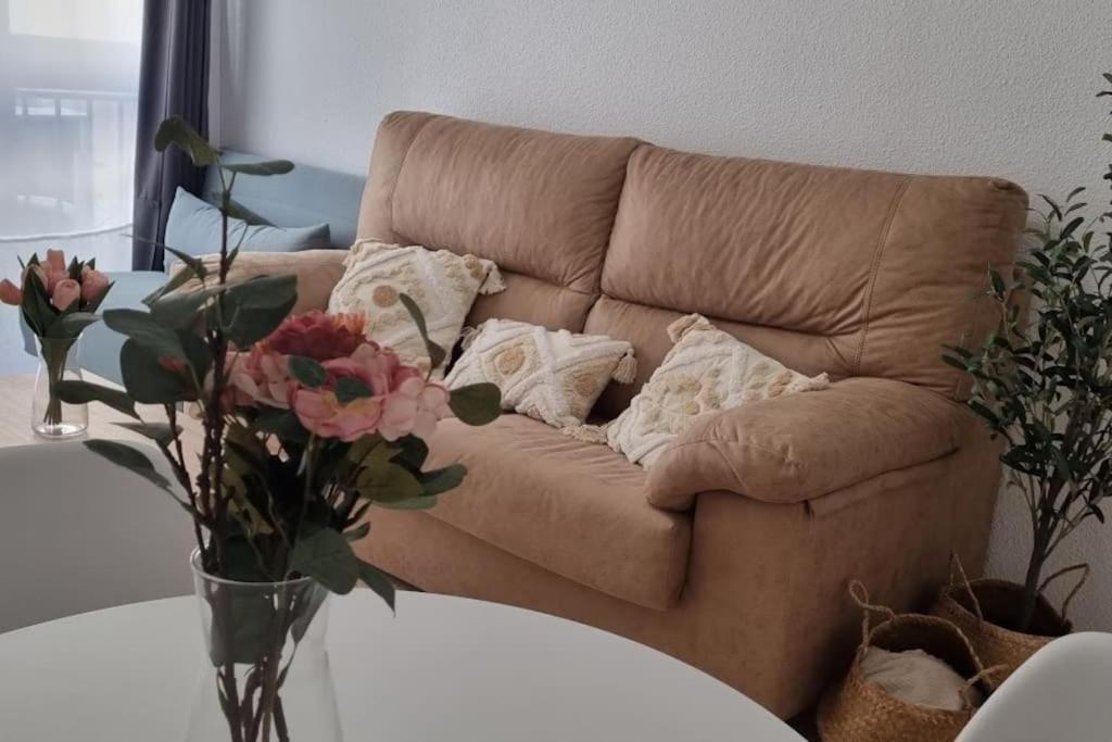 Piso Puerta Del Angel Apartment Jaen Ngoại thất bức ảnh